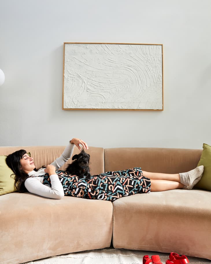 Explore the RentalFriendly Decor Ideas in This LA Loft Apartment Therapy